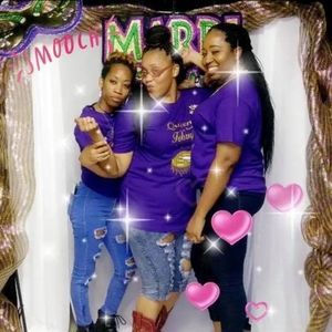 Meet your Posher, Monique